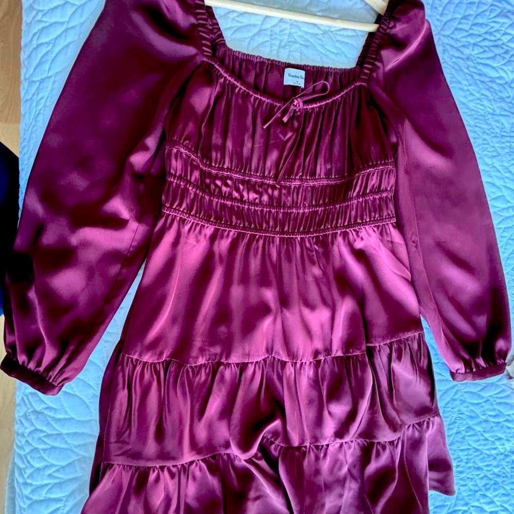 Sunday Best

MARTINE SATIN LONGSLEEVE DRESS

Burgundy 

Size M